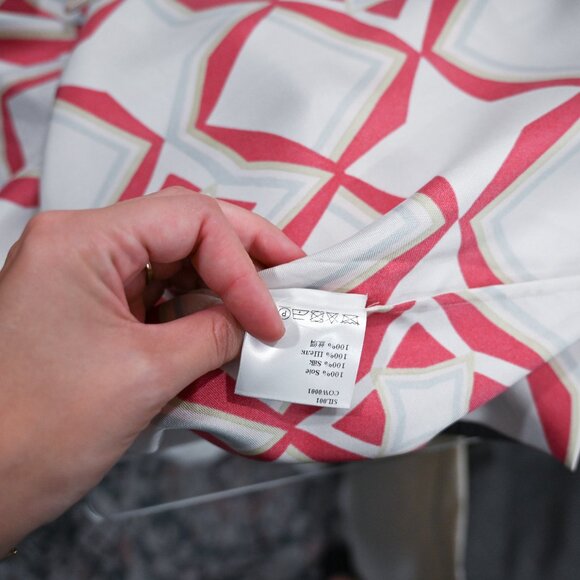 La DoubleJ Large Silk Mini 100% Silk Swing Dress in Red Abstract Geometric Print - Picture 11 of 11